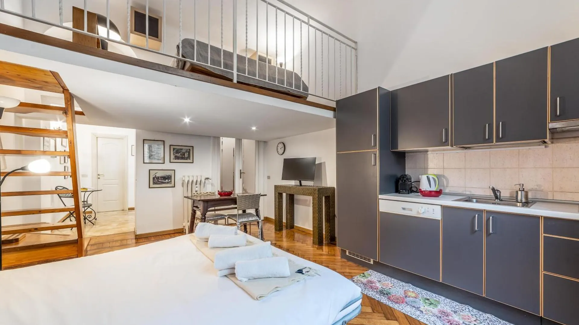 Apartamento Ausonio 14 Milán